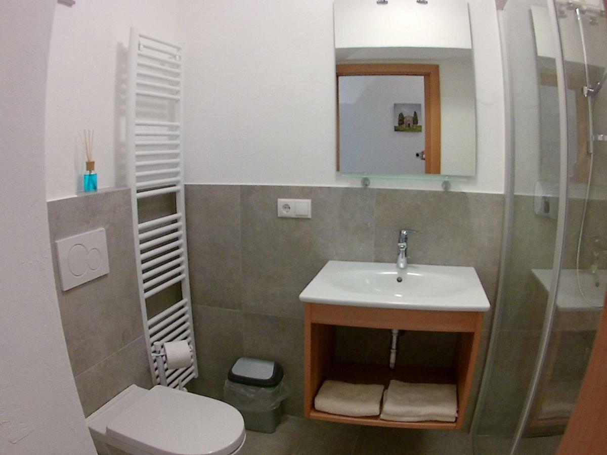 Haus Moeltner - Apartment "Weinansetz" Калдаро Екстериор снимка