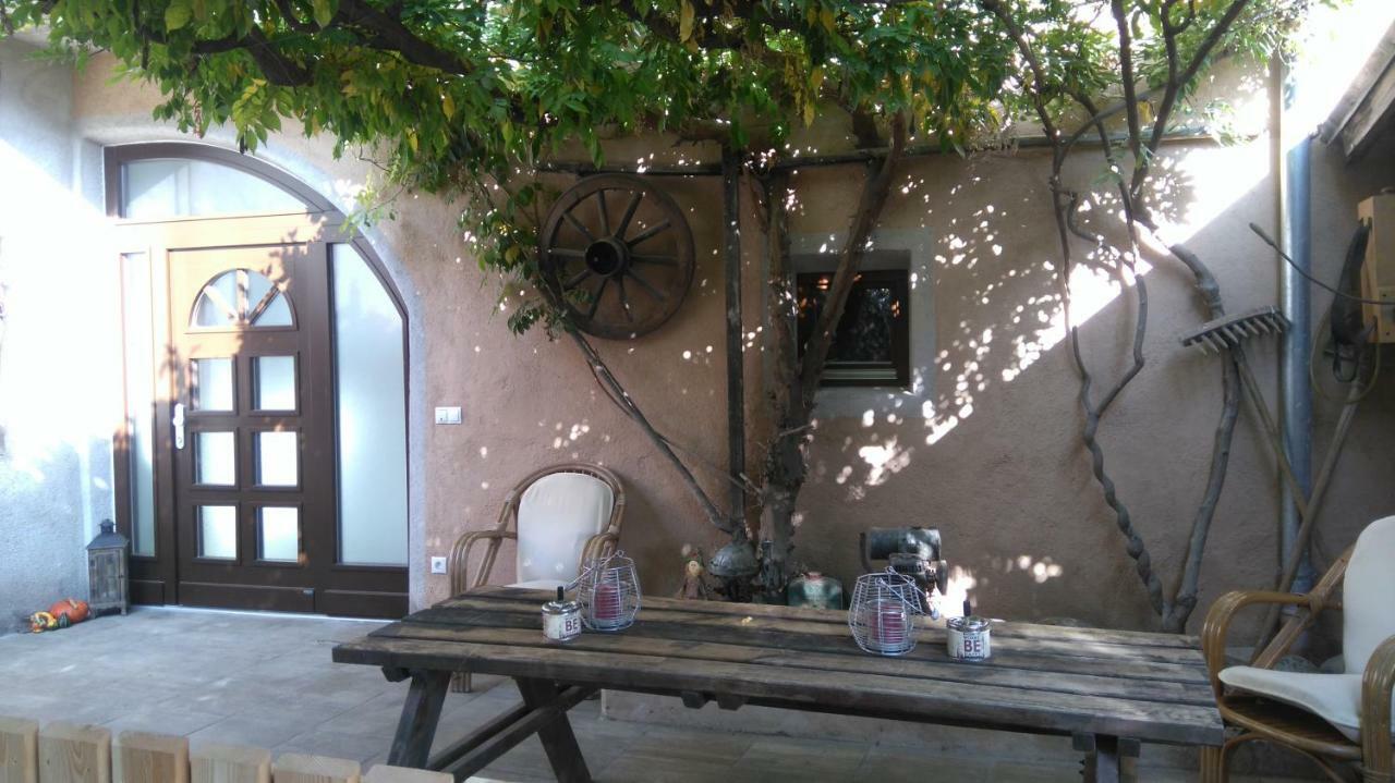 Haus Moeltner - Apartment "Weinansetz" Калдаро Екстериор снимка