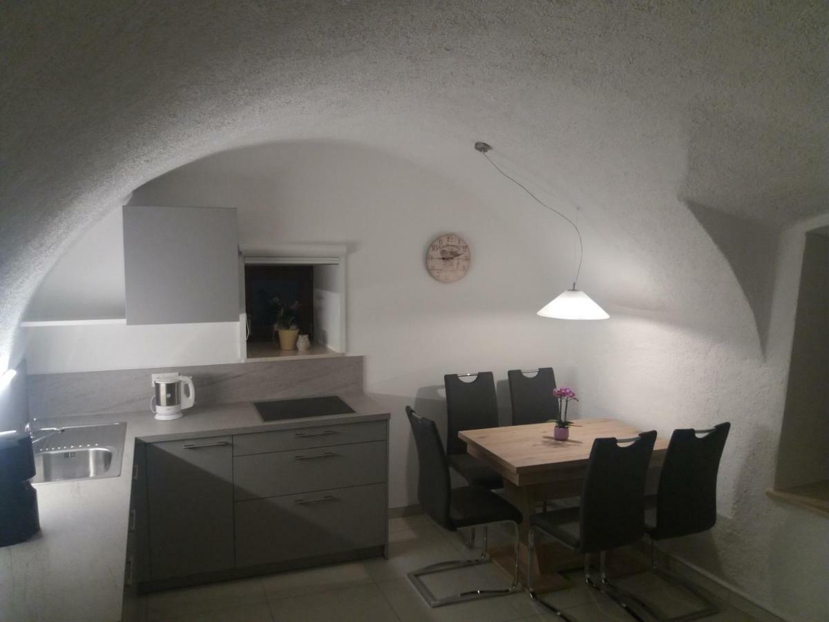 Haus Moeltner - Apartment "Weinansetz" Калдаро Екстериор снимка